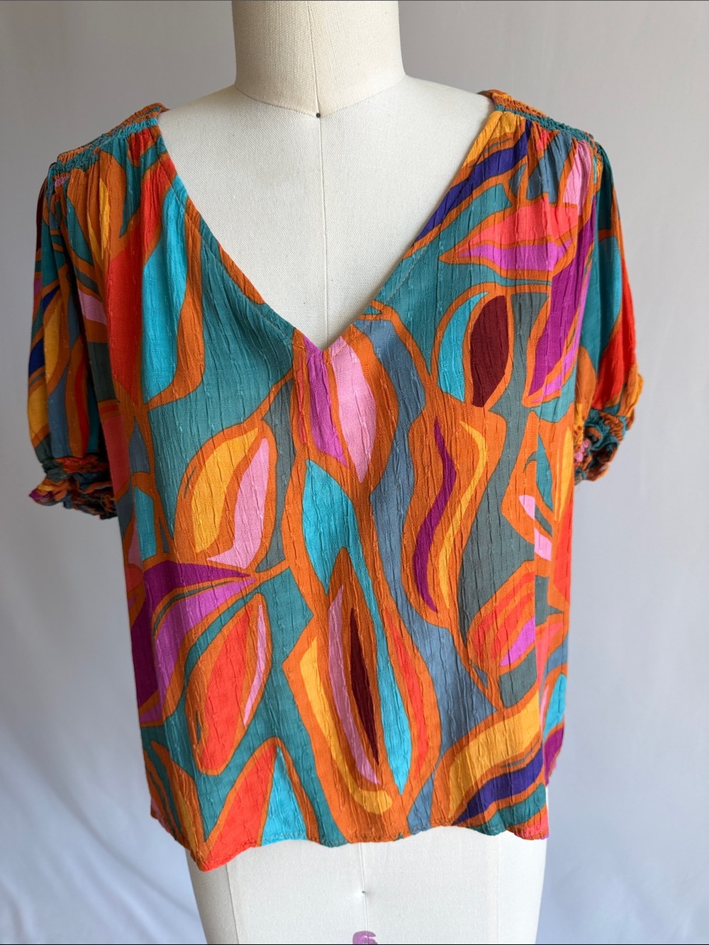 RACHEL Rachel Roy Teal, Orange & Pink Abstract V-Neck Blouse